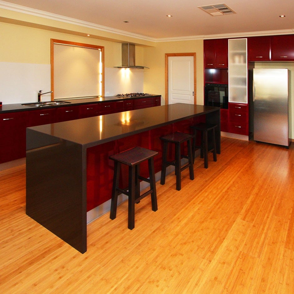 BT Bamboo Classic Carbonated Amber Horizontal - Image 3