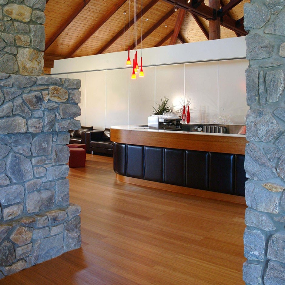 BT Bamboo Classic Carbonated Amber Vertical - Image 2